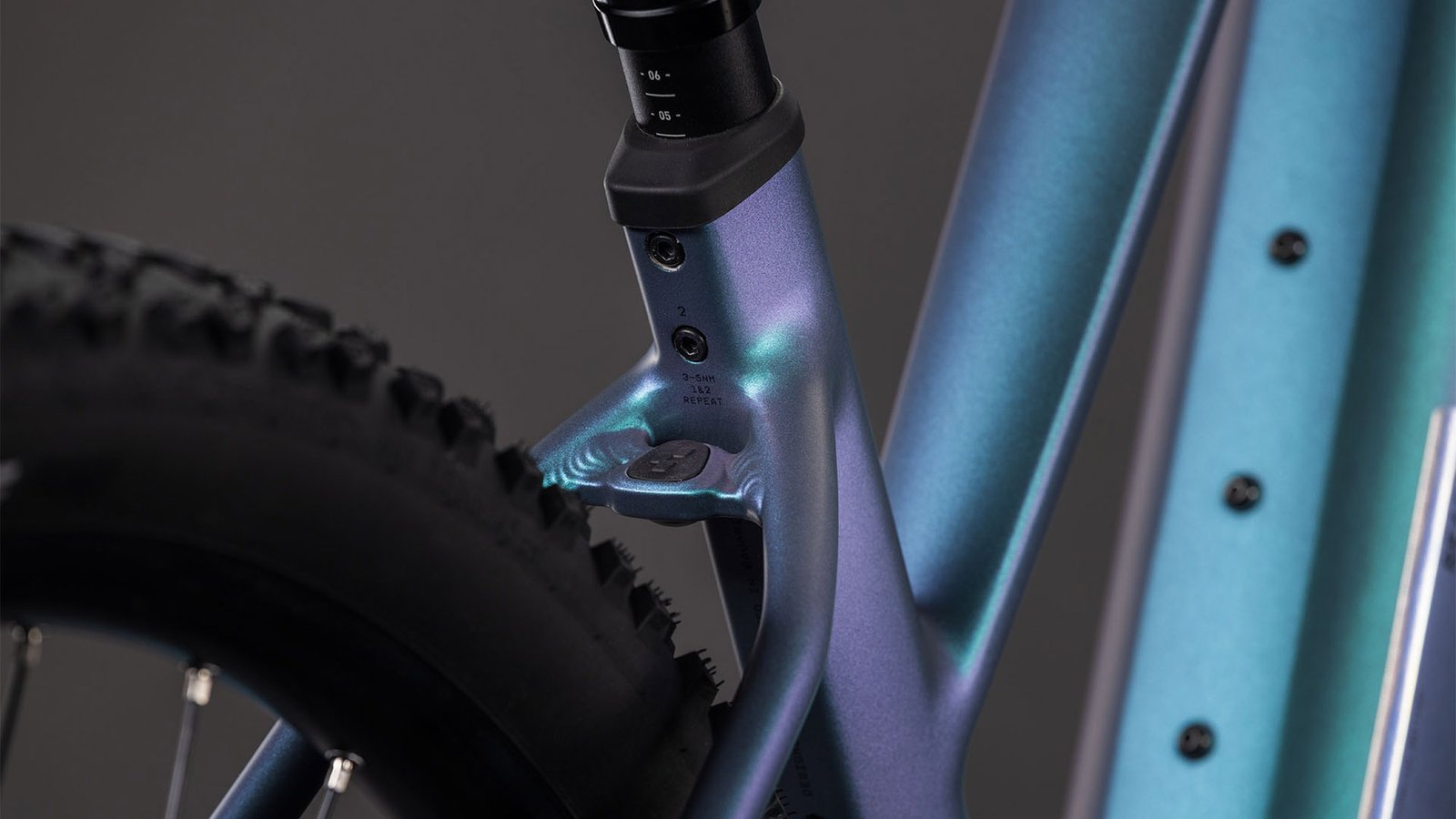 Cube Reaction Hybrid Race 800 vulcan´n´orange – Bild 3